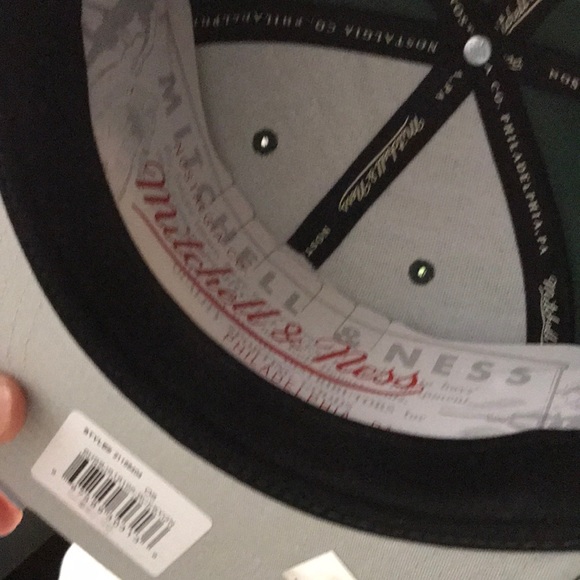 🔥brand new Boston Celtics SnapBack🔥 - Picture 4 of 4